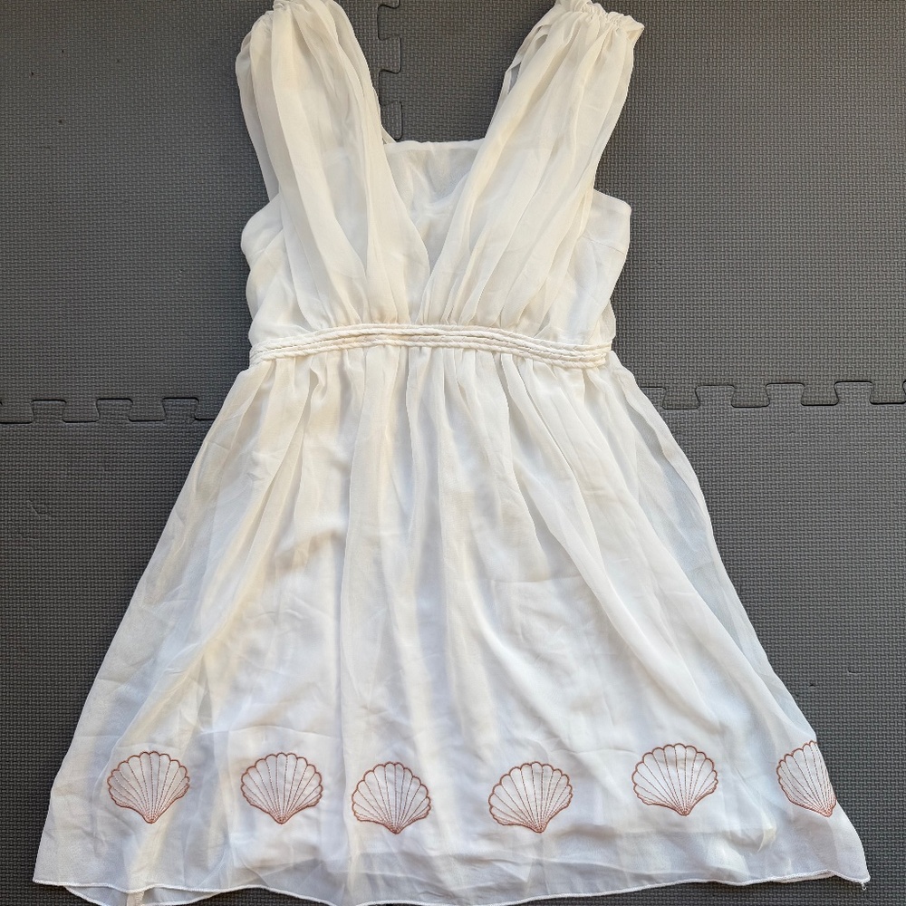 MUMU HOME White Shell Embroidered Chiffon Dress